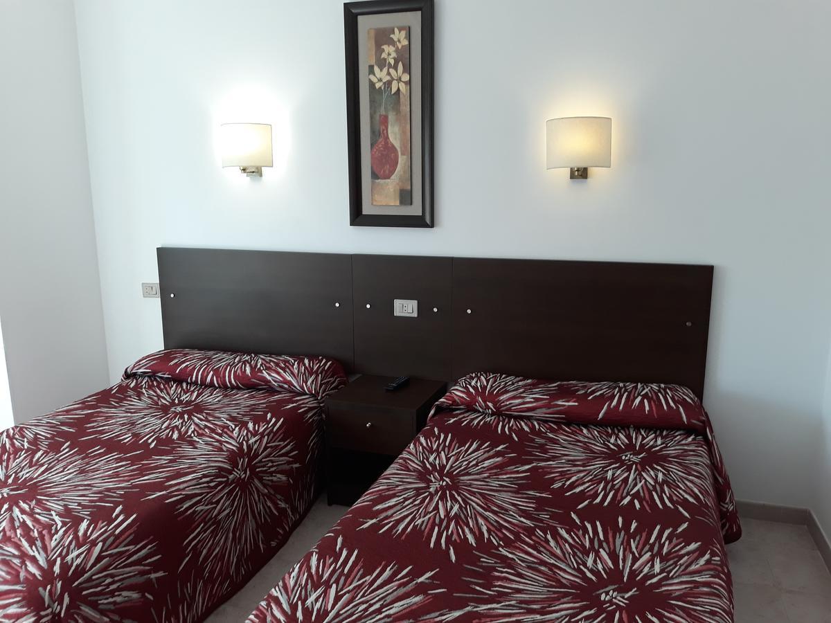 Arenas Palas Palas de Rei Ngoại thất bức ảnh